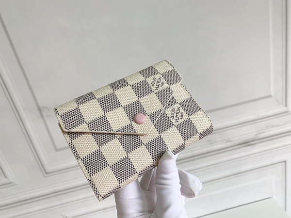 LVコピーウォレット正面デザイン